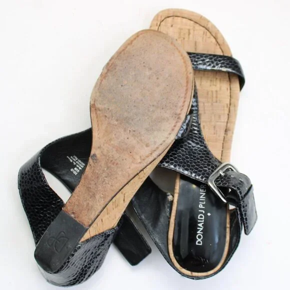 Donald J. Pliner Black Doli 2 Patent Leather Thong Cork Wedge Sandals Size 8.5 - Picture 6 of 6